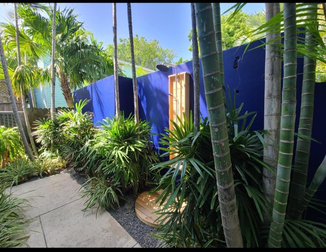 Duval Street Suite W Parking And Pool Key West Exterior photo