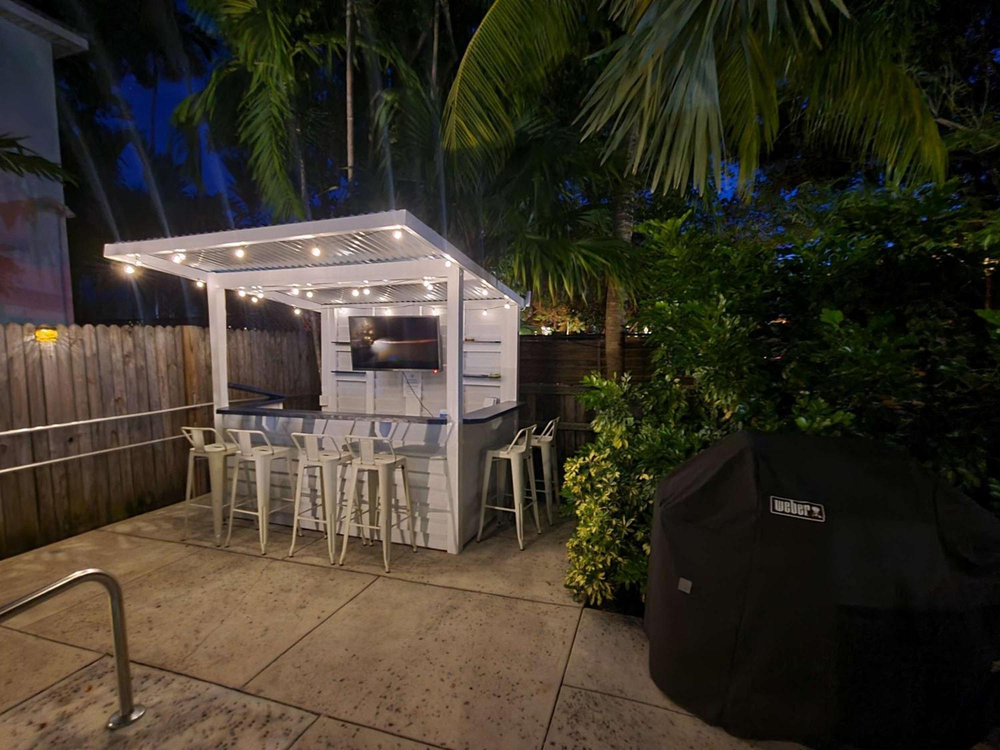 Duval Street Suite W Parking And Pool Key West Exterior photo